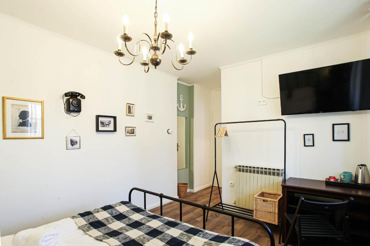 Sherlock'S Holidays Boutique Rooms Portorož Exterior foto